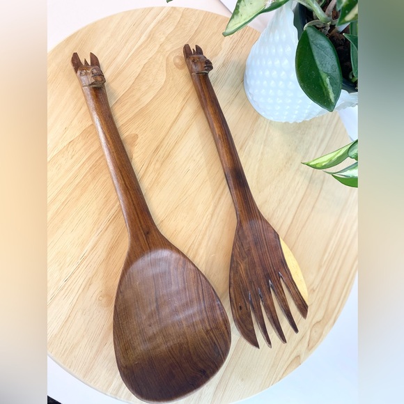 Vintage Teak Wood Salad Serving Spoon Fork African Carved Lama Wooden Animal Art - Picture 1 of 7